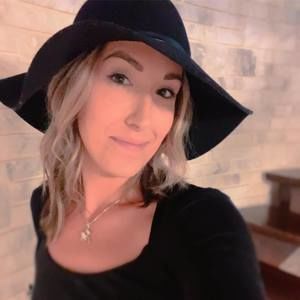 Meet your Posher, Madison